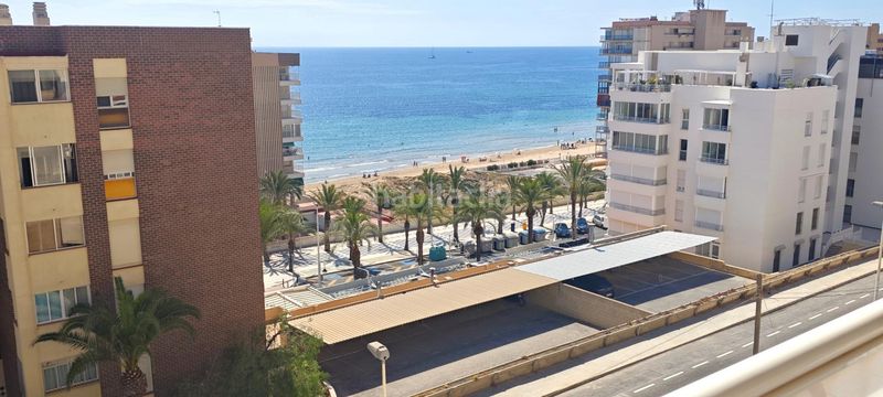 Foto f474722b-7e32-422b-bb5f-cd4f03b3fd88. Apartament amb aparcament a Los Arenales del Sol Elche / Elx