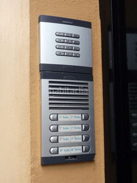 Foto ac64398c-9b58-4be3-8b43-530a0f9fc0d4. Edificio in Barrio del Centro Alicante