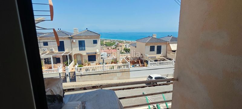Foto 485b00a6-bdc7-44df-820d-9aeef1d30329. Casa amb calefacció a Panorama-Sierramar Santa Pola