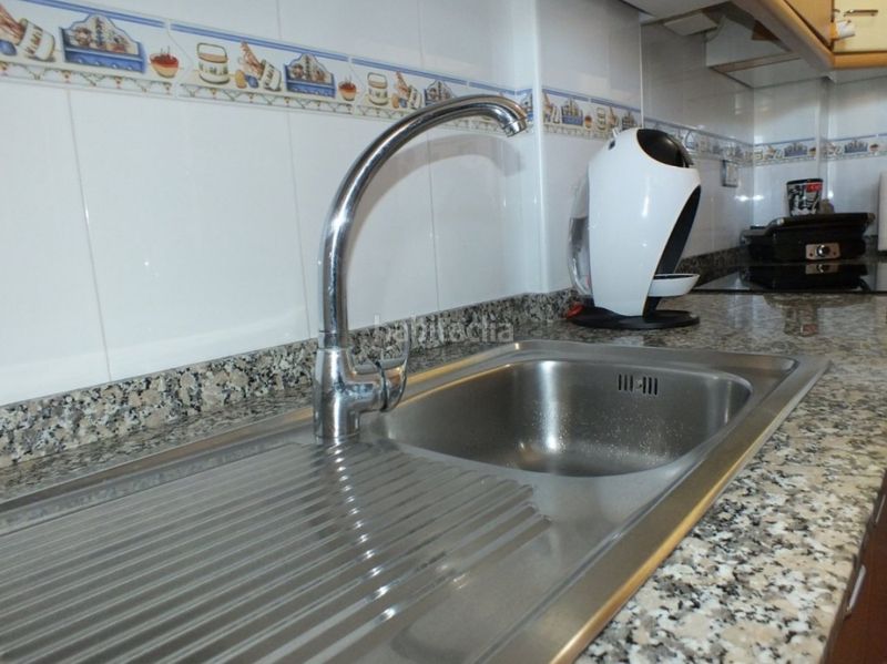Foto 13998b00-756c-4624-ad5d-7ae02e2484e4. Casa amb calefacció aparcament piscina a Monte Faro-Altomar II Santa Pola