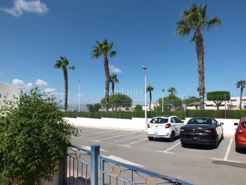 Foto 600542ce-39b7-495b-9c55-07d8b8d096d8. Casa amb calefacció aparcament piscina a Monte Faro-Altomar II Santa Pola