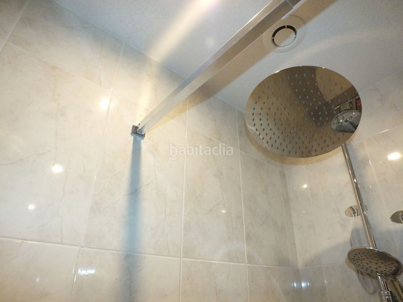 Foto 645a75f9-b15a-4473-96dd-9d4c39bfb581. Casa amb calefacció aparcament piscina a Monte Faro-Altomar II Santa Pola