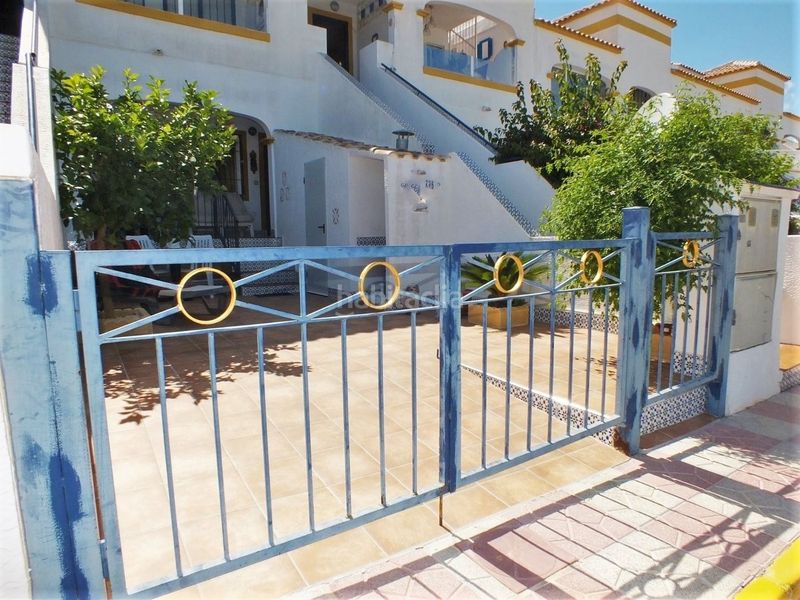 Foto 7350ea0a-ec96-48b3-8957-26afe2aae26c. Casa amb calefacció aparcament piscina a Monte Faro-Altomar II Santa Pola
