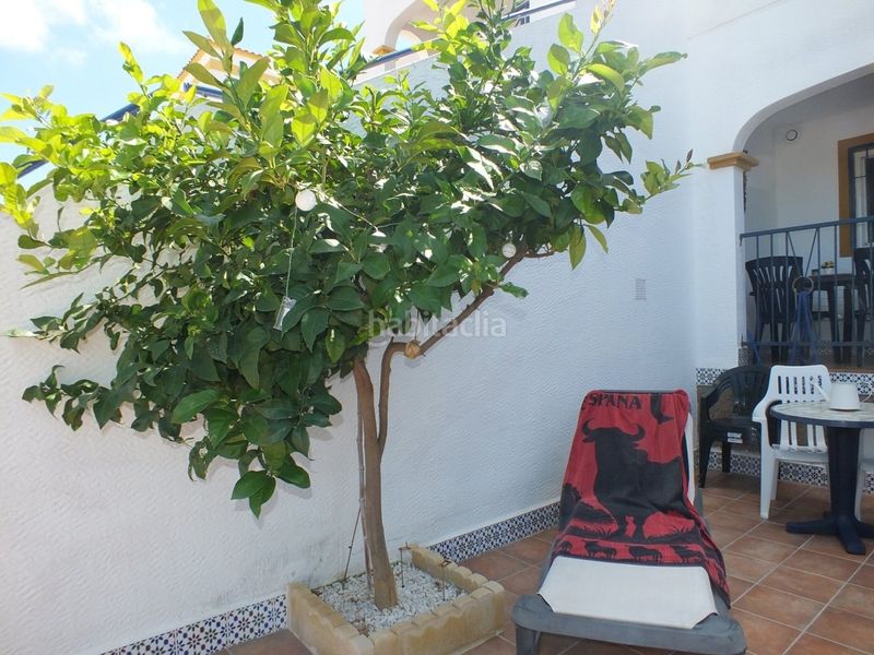 Foto b9fda24c-82c2-479c-b5ab-d922d2e1c5e4. Casa amb calefacció aparcament piscina a Monte Faro-Altomar II Santa Pola