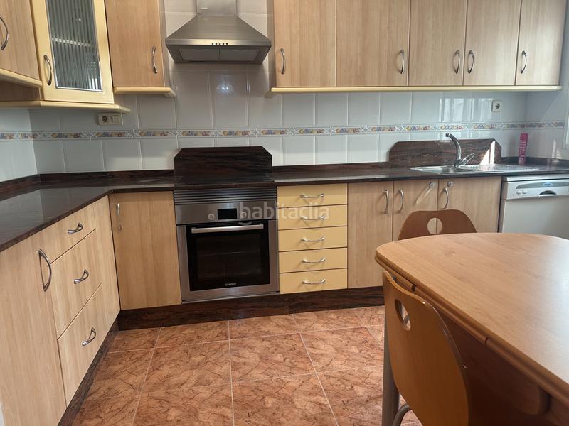 Foto 44ba6f28-9e41-4d56-a63b-fb0f29fc2140. Casa adossada amb aparcament a Los Dolores Cartagena