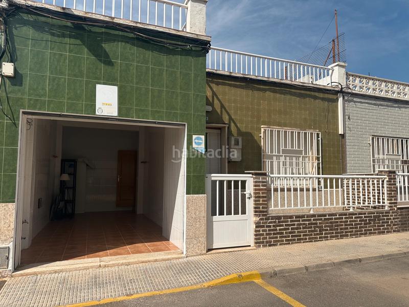 Foto bd23bedb-7986-417e-888e-752fc85961e7. Casa adossada amb aparcament a Los Dolores Cartagena