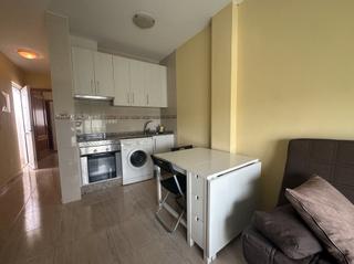 Lloguer Apartament  Calle fernando martínez. Piso en alquiler en los barreros