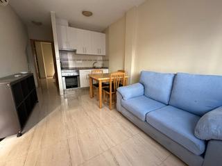Location Appartement  Calle fernando martínez. Piso en alquiler en los barreros
