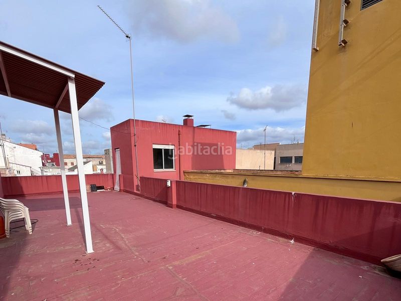 Foto bf699a41-0100-49ff-aeb3-cf9b039e42e6. Pis amb xemeneia calefacció aparcament a Los Dolores Cartagena