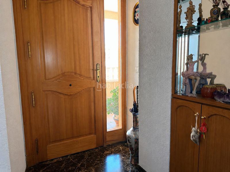 Foto 0b528585-74ce-4206-8674-eec22bbc25e7. Casa aparellada amb aparcament a Polígono Santa Ana Cartagena