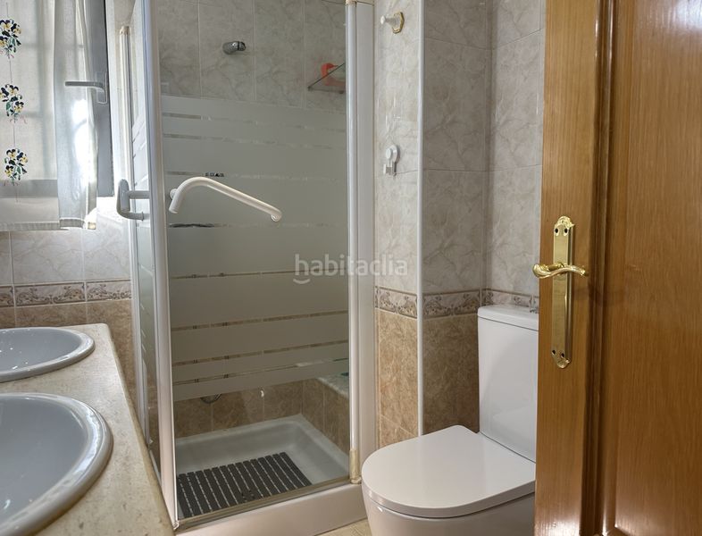 Foto 4d5edddc-66ae-4eb9-938a-7f847214a105. Casa aparellada amb aparcament a Polígono Santa Ana Cartagena