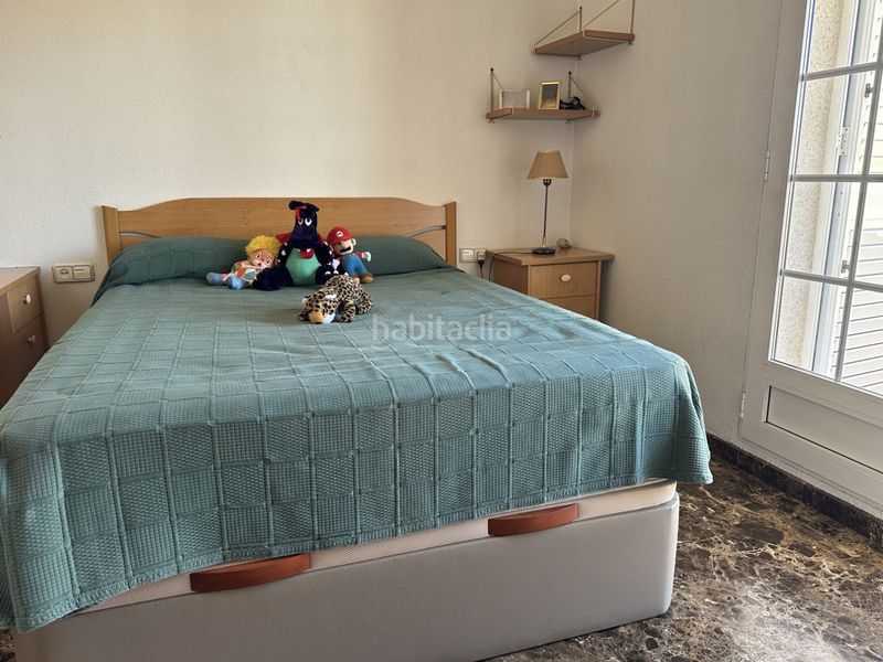 Foto b6f26a9c-4be1-479b-b73e-ee82010c5add. Casa aparellada amb aparcament a Polígono Santa Ana Cartagena