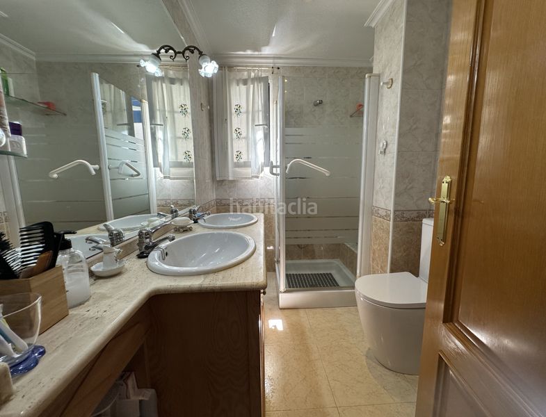 Foto b79b744b-6701-412d-8443-6888c21fee5e. Casa aparellada amb aparcament a Polígono Santa Ana Cartagena