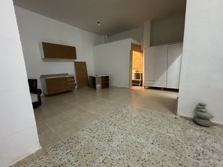 Local Comercial a Calle Rosario