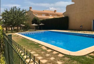 Location Maison  Avenida génova. Dúplex en alquiler en polígono residencial santa ana
