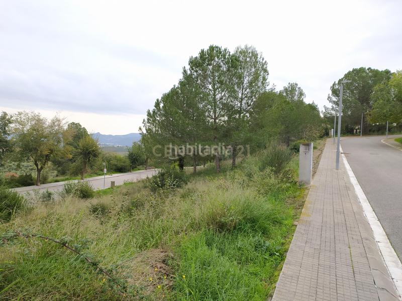 Foto d83d2f24-6822-4e3e-a23f-f893deb91f92. Terreno residencial en Sant Llorenç d´Hortons
