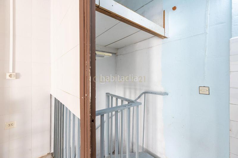 Foto a353cdce-b75a-4166-9bed-cbf2618df876. Local comercial en Llagosta (La)