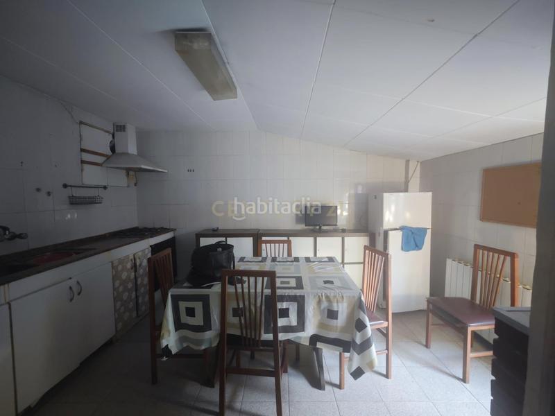 Foto 10e4a557-c30e-48ca-b195-baeab3dd360f. Casa en carrer del carril en Can Sant Joan Montcada i Reixac