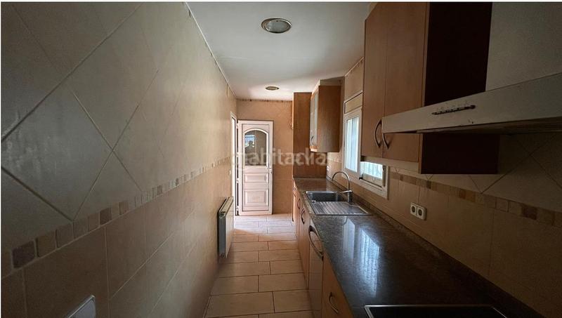 Foto 224f9051-6b0c-40f3-8a69-9a41f49d10b0. Piccolo appartamento con parcheggio piscina in Parets del Vallès