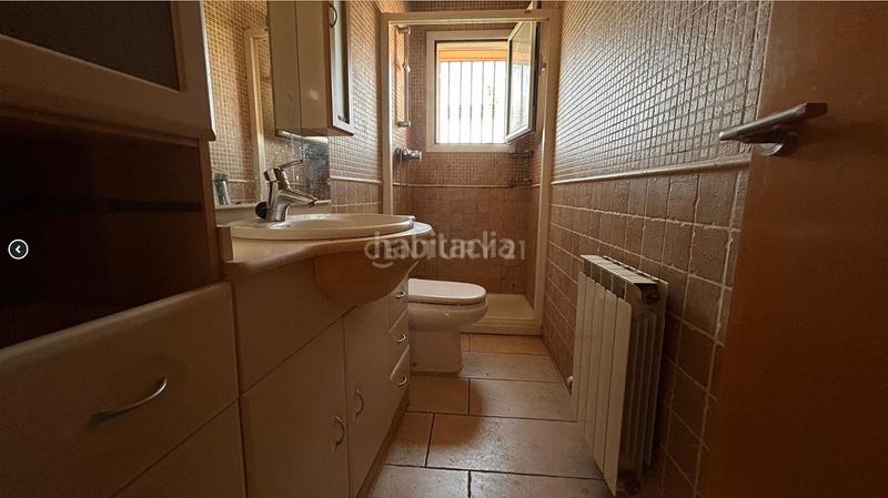 Foto dd6fc13a-2794-49e7-b91b-aeb1bdfa5397. Piccolo appartamento con parcheggio piscina in Parets del Vallès