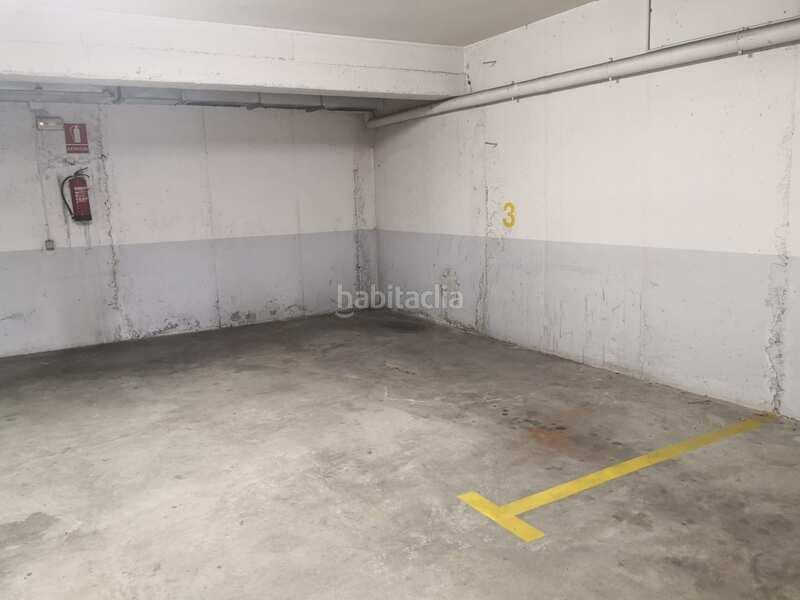 Foto 39d5097b-12ca-4231-a464-d287c8630d03. Autoparkplatz in santiago rusiñol in Sant Celoni