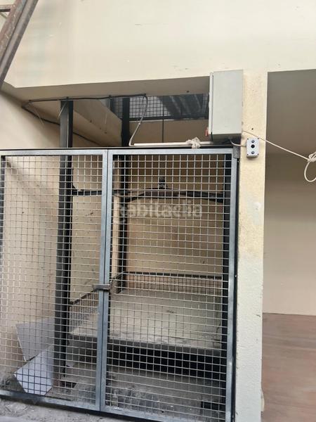 Foto c0c30243-aff6-42e2-b9c4-05335e163a31. Local comercial a carmen 4 a Centre Mollet del Vallès