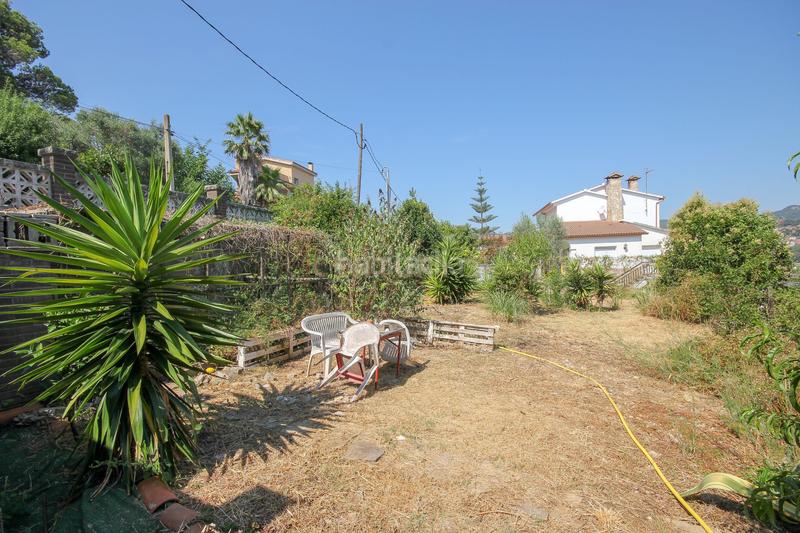 Foto 95fd42a6-8fbb-456e-a13a-92bd75601d13. Casa en avinguda de la font casa independiente con gran jardín y dos viviendas ideal para dos familias en Cervelló