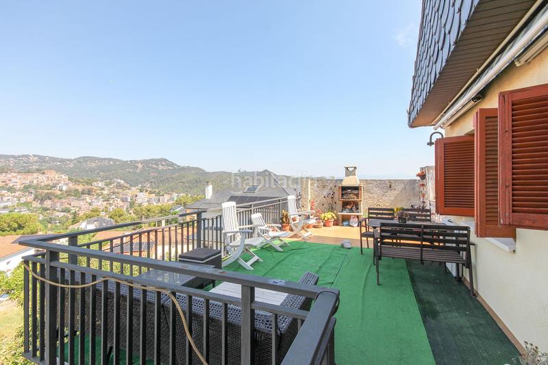 Foto f4a88d35-391c-4567-8bab-550984b21cbb. Casa en avinguda de la font casa independiente con gran jardín y dos viviendas ideal para dos familias en Cervelló