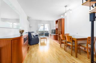 Duplex à Carrer de fra francesc eiximenis, 7, 08150 parets del vallès, ba. Dúplex amplio y luminoso en el corazón de parets
