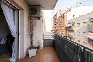 Pis a Carrer de fra francesc eiximenis, 7, 08150 parets del vallès, ba. Vivienda con gran terraza en el centro de parets del vallès
