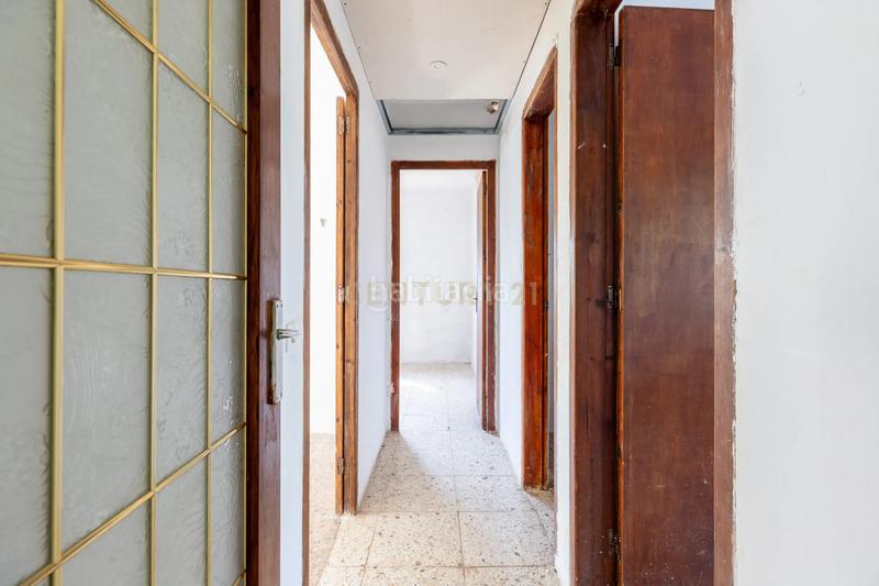 Foto dd5982bf-3e88-47fc-93a0-22a4de9d2abe. Casa in carrer sumoll in Gelida