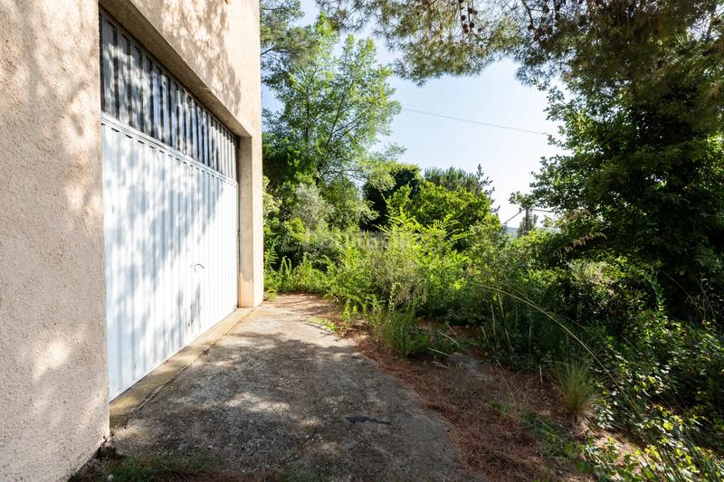 Foto ec284a36-ecc2-44c3-9626-637b052e2f18. Casa in carrer sumoll in Gelida