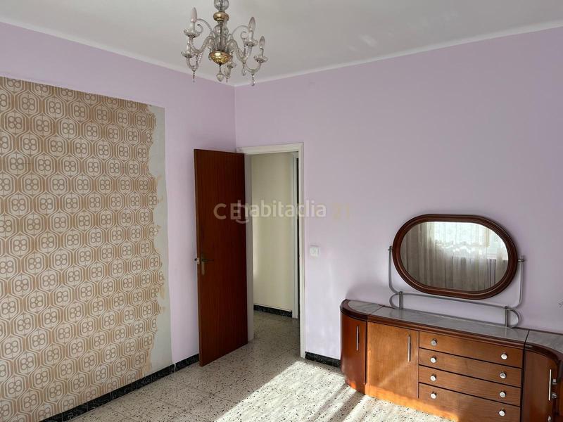 Foto 1b65b6f0-89e6-4e62-bde2-3a5652353a5f. Pis a carrer de sant gaietà a La Serreta Rubí