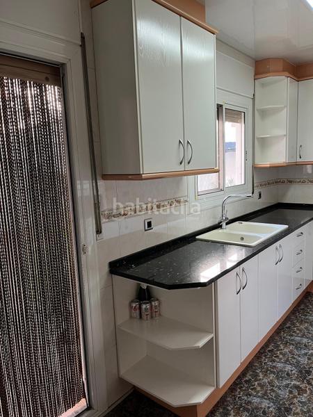 Foto 5e55a58a-0ce4-442c-9994-862c0ccd0583. Pis a carrer de sant gaietà a La Serreta Rubí