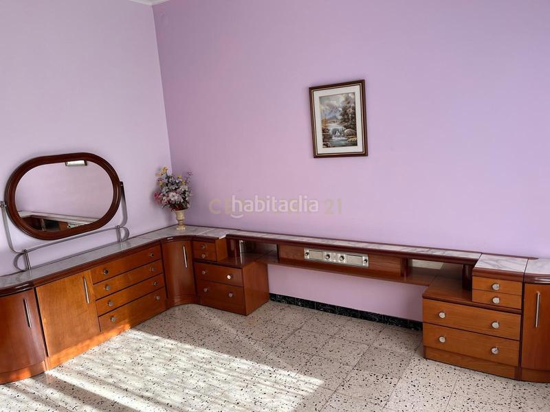 Foto 8a996920-d9f9-496e-a569-13b5846f55e4. Pis a carrer de sant gaietà a La Serreta Rubí