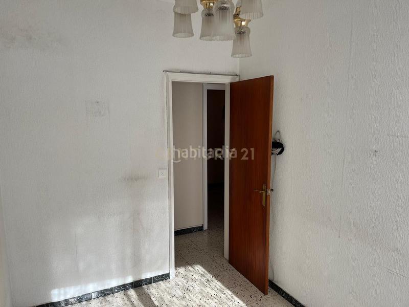 Foto b845fd9a-3481-4acc-b65f-165108a7a246. Pis a carrer de sant gaietà a La Serreta Rubí