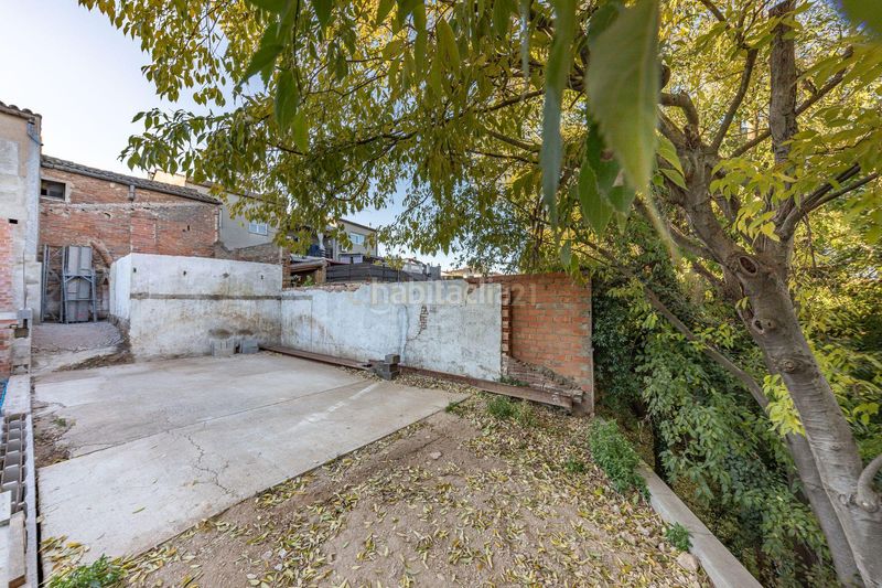 Foto 6372aa5b-c3bd-466c-b995-5dbd59db7976. House in carrer major in Polinyà