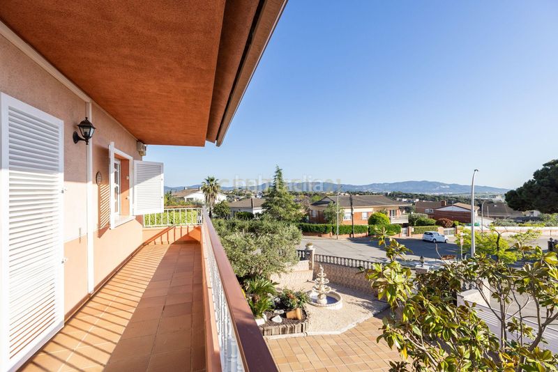 Foto 4444df4f-3c21-40ad-9546-b6e01884b77e. Casa a Lliçà de Vall