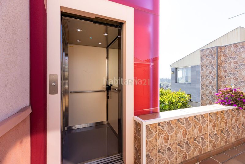 Foto ded33fd0-cb44-40b5-94f8-cb017f18bed5. Casa a Lliçà de Vall