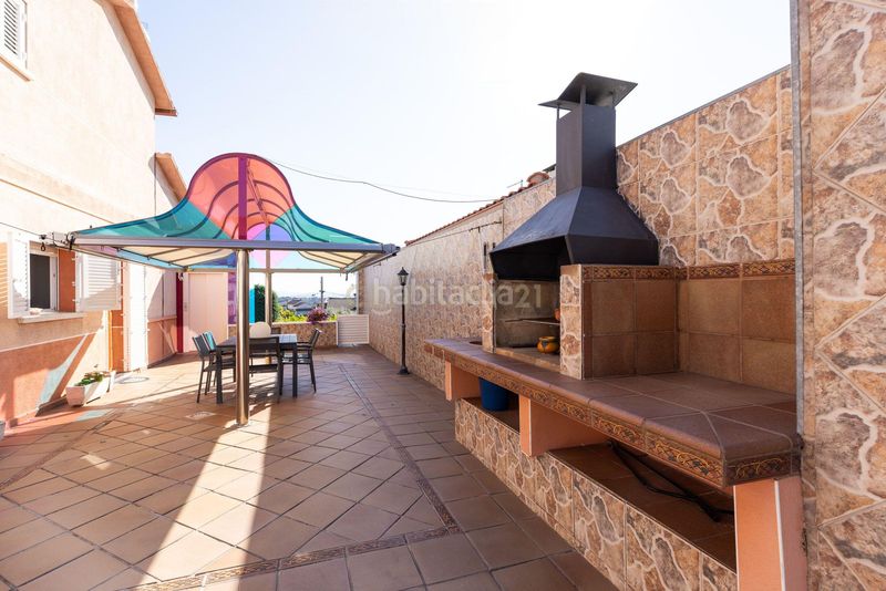 Foto e5b5f0c8-40a9-462f-a579-bda10d8f7085. Casa a Lliçà de Vall