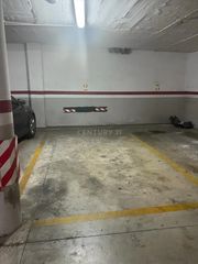 Autoparkplatz in Don pelayo 48-50. Plaza de aparcamiento en badalona!!!