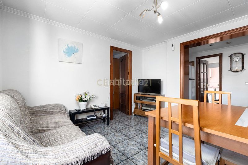 Foto eae08168-4854-41b9-a49e-ce8c5b47045e. Apartment in carrer del dos de maig in Parets del Vallès