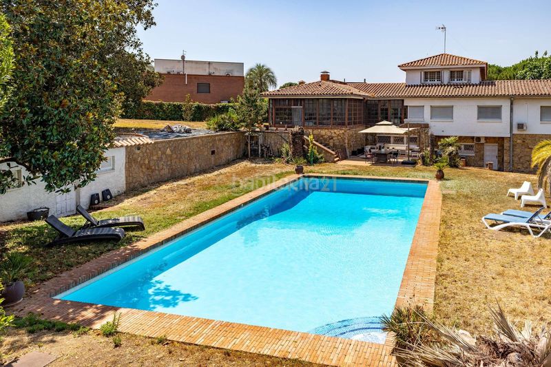 Foto f477cf47-d452-4c3d-8332-751b30efd3db. Apartment in carrer pinar de can guineu in Ametlla del Vallès (L´)