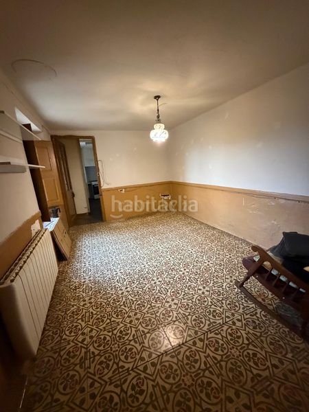 Foto d04b4b50-660e-4e32-9c1d-31ec166d00a6. Casa a carrer de la vall a Masllorenç