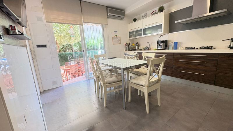 Foto 1e8baf17-fa40-4397-b312-9d467703770e. Casa adossada amb aparcament piscina a Santo Angel Murcia