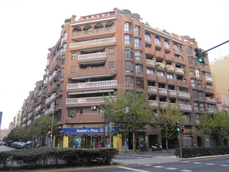 Foto 19c49a0c-4bcb-4bbf-bd54-270c69c53ca0. Business premise in Torrefiel Valencia