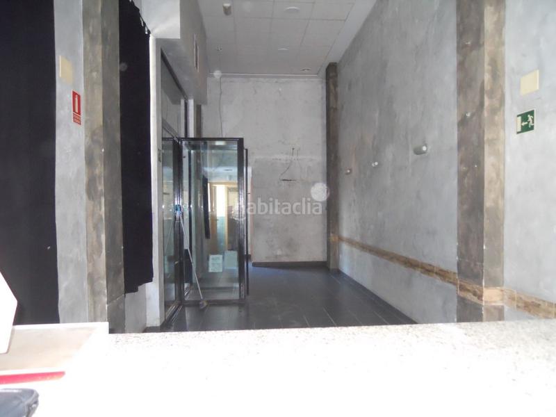 Foto 66239db6-5534-4c16-aeaf-836c193bdc44. Business premise in Torrefiel Valencia