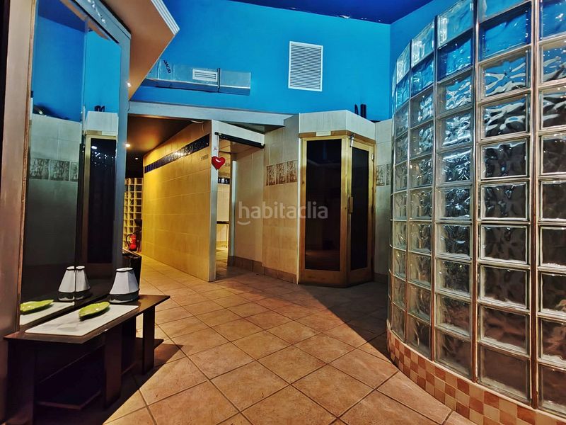 Foto 024e5f43-7da7-4bb6-a109-ba8bfd41b452. Local comercial a Mont Olivet Valencia
