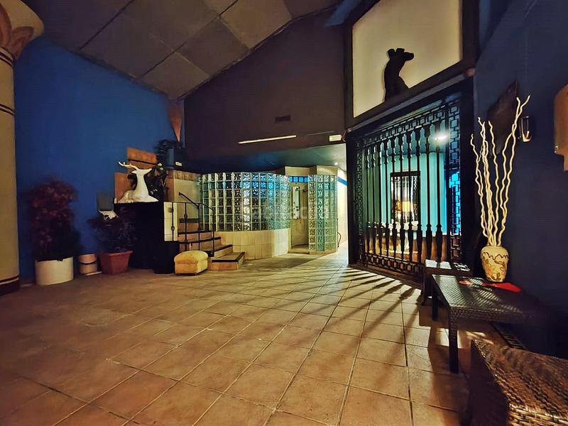 Foto 42285e83-965d-478e-8010-43cd7b5eead4. Local commercial dans Mont Olivet Valencia