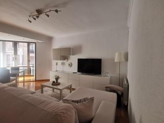 Location Appartement à Russafa. Alquiler de piso en gv germanias